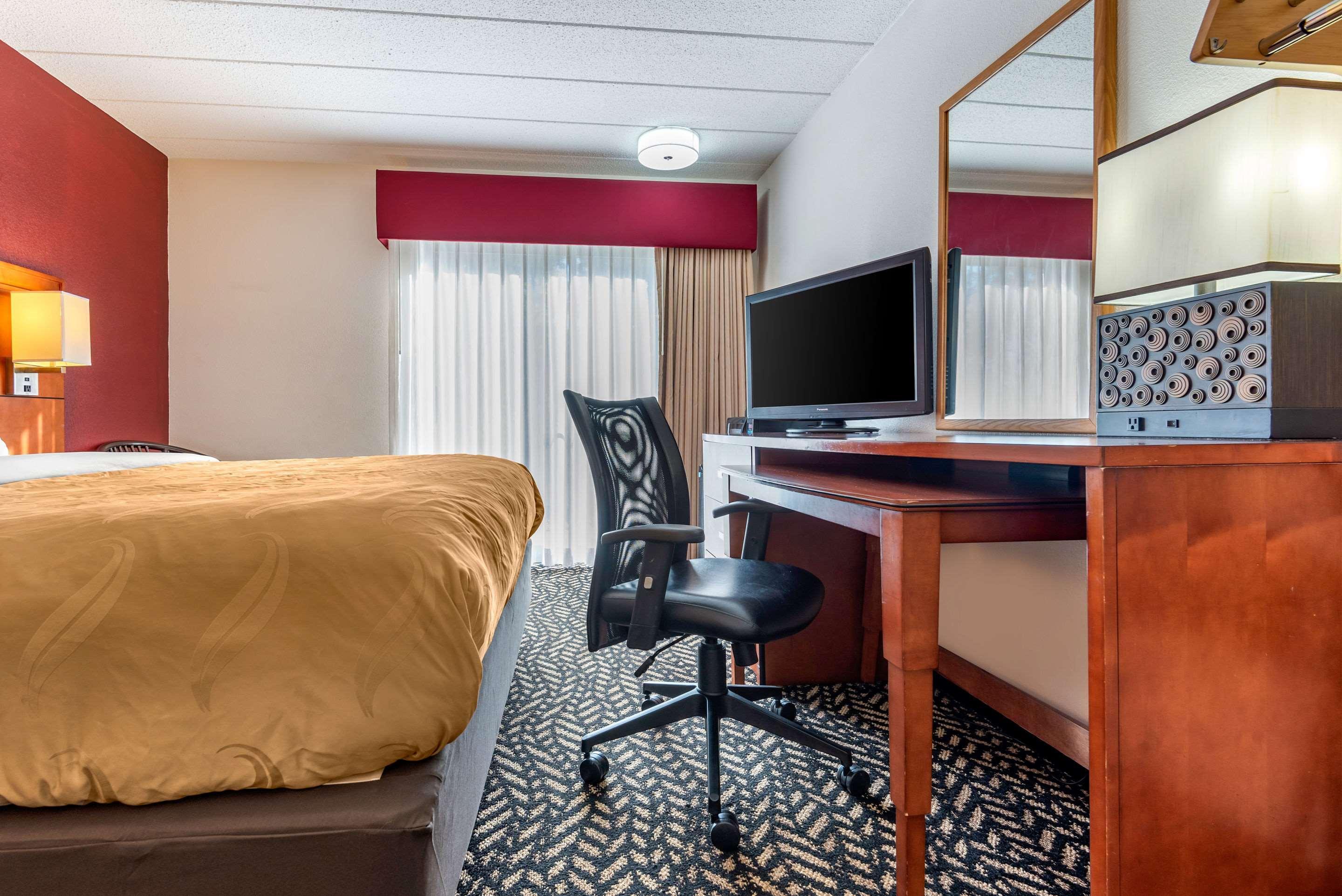 Quality Inn Falconer - Jamestown Exterior photo