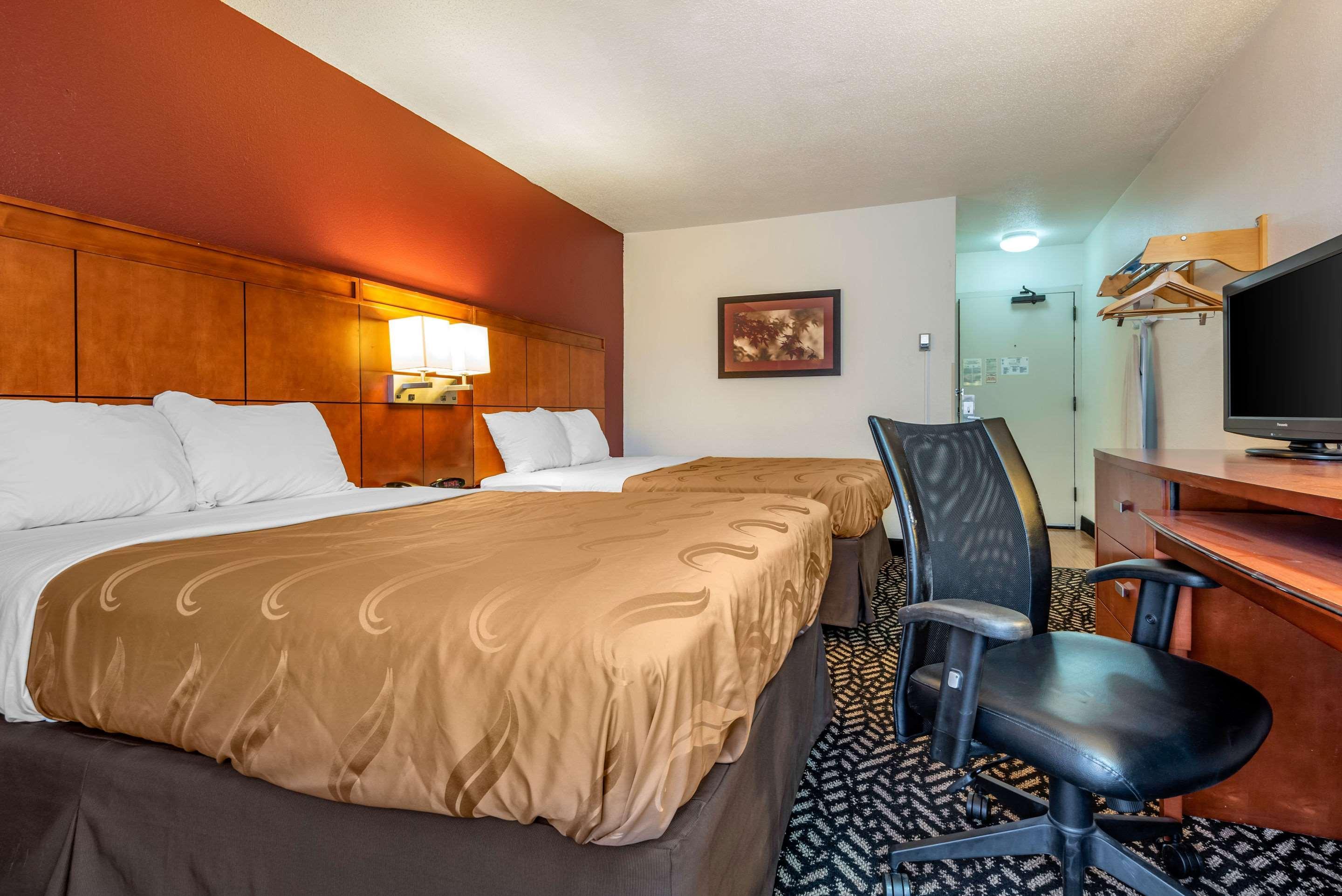 Quality Inn Falconer - Jamestown Exterior photo