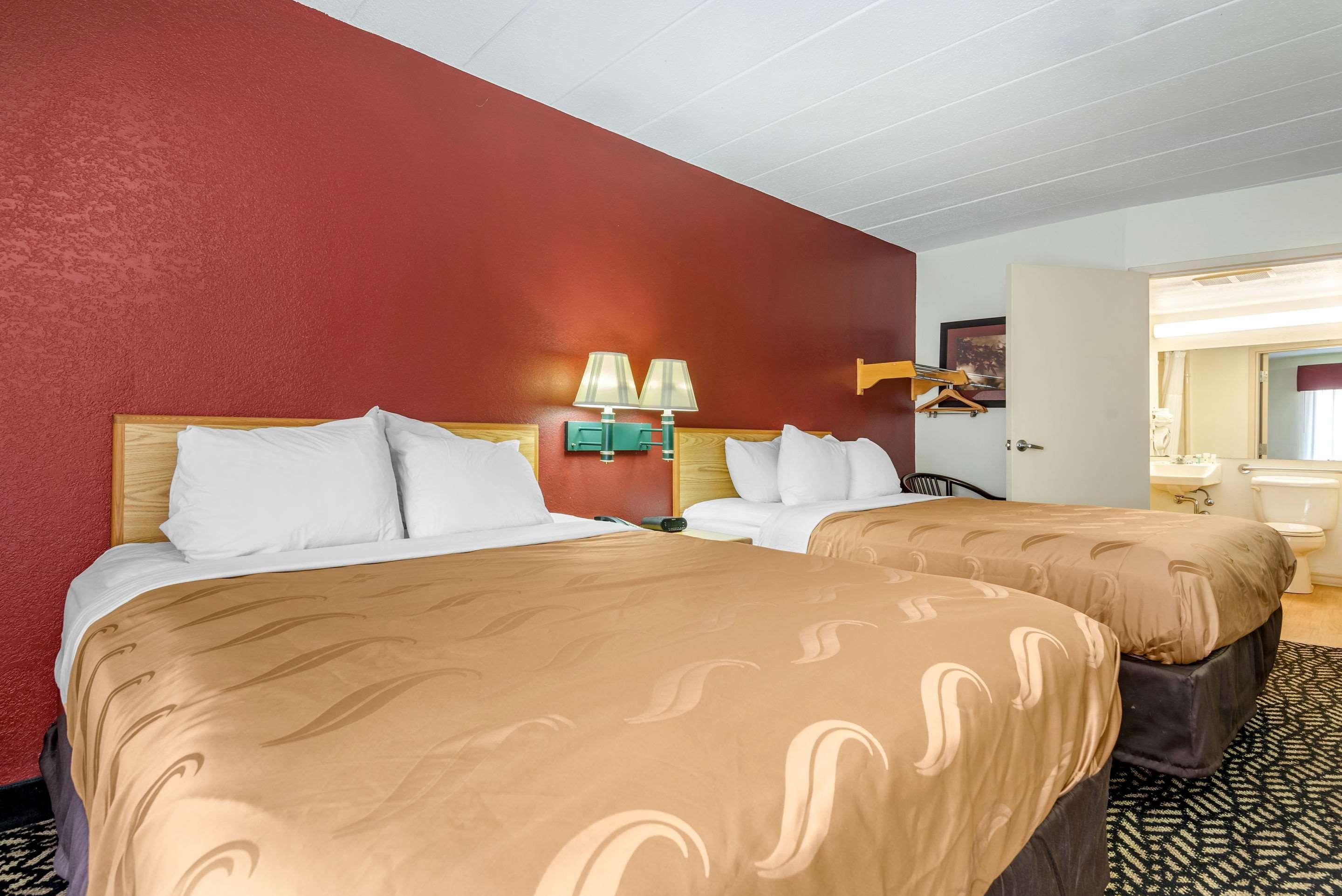 Quality Inn Falconer - Jamestown Exterior photo