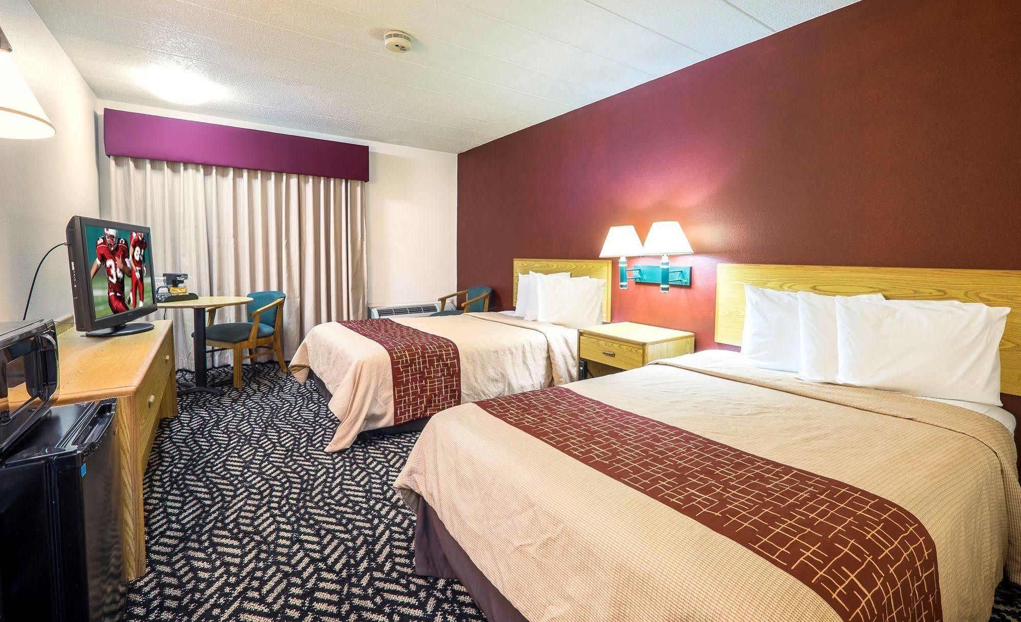Quality Inn Falconer - Jamestown Exterior photo
